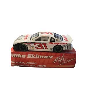 Action Mike Skinner #31 Snap-on Suzuka Japan Nov 24 1996 1/24 Die-Cast Nascar